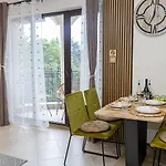Stylish Flat With Free Pool Access, Bendita Mare By Flat Mаnаger Lägenhet *
