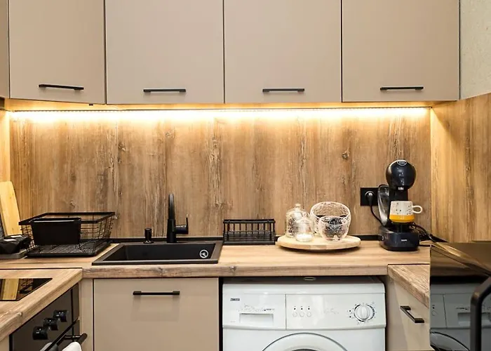 Stylish Flat With Free Pool Access, Bendita Mare By Flat Mаnаger דירה וארנה