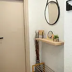 아파트 Stylish Flat With Free Pool Access, Bendita Mare By Flat Mаnаger *
