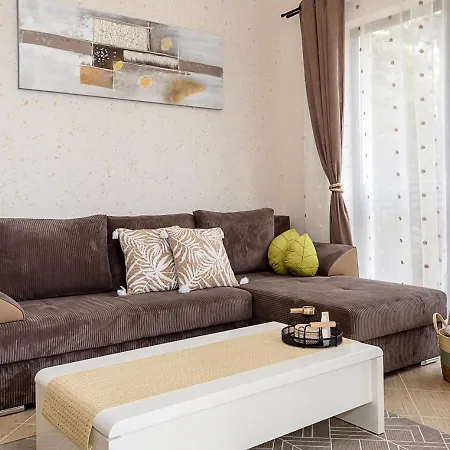 Lägenhet Stylish Flat With Free Pool Access, Bendita Mare By Flat Mаnаger *